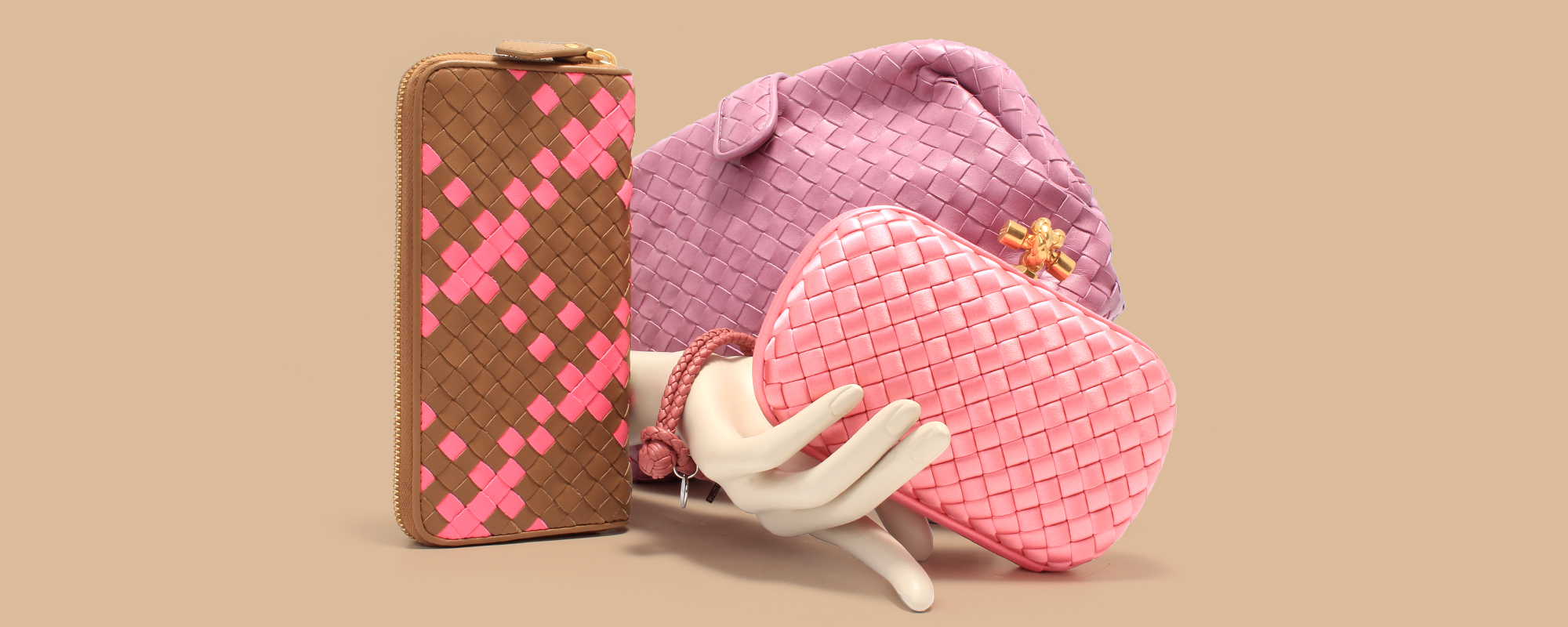 mor dag bottega veneta present